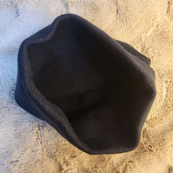 Titleist Black Knit Hat with Pom - Picture 4 of 4